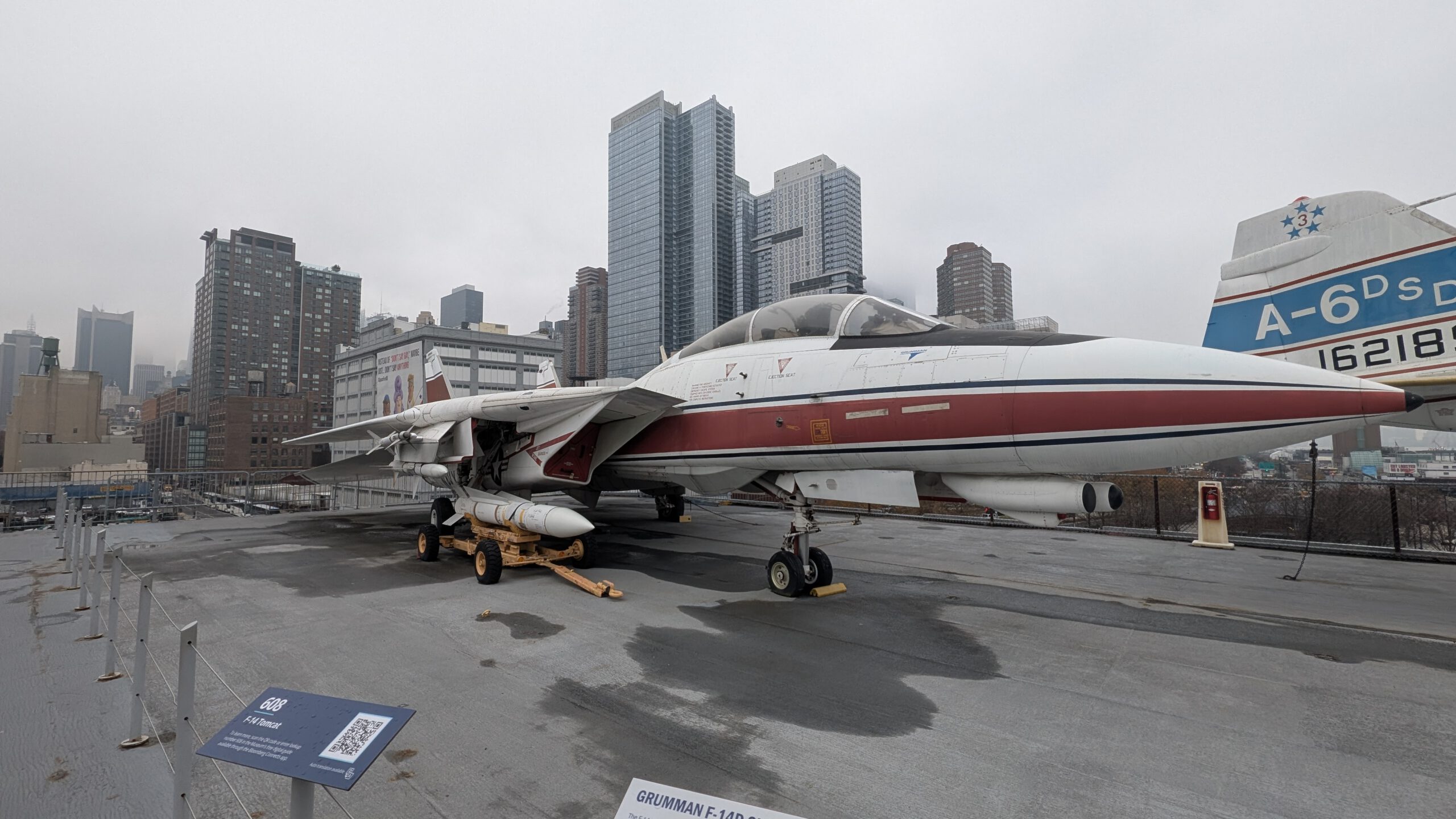 picture of the F-14 at the intrepid museum